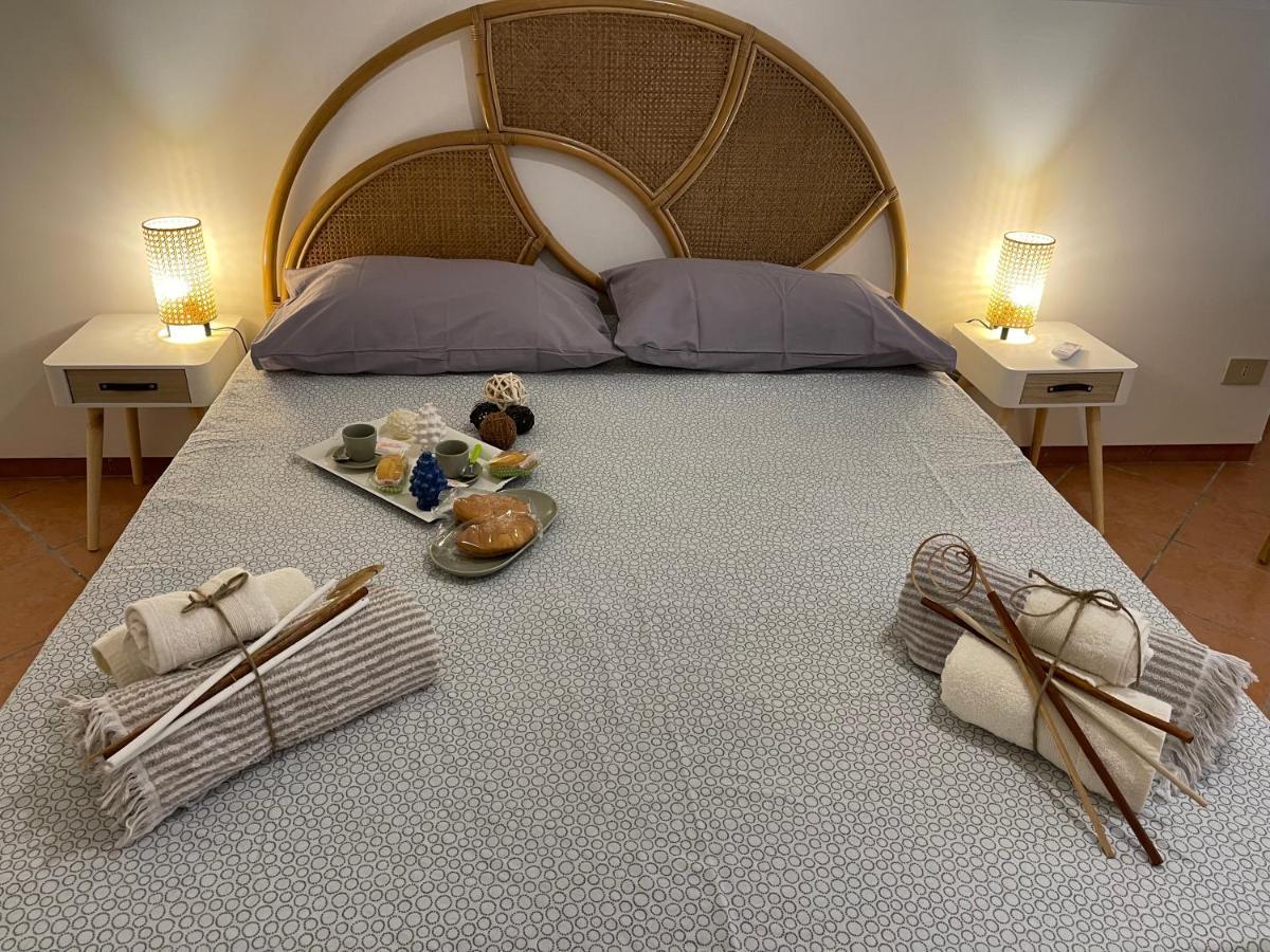 Casa Vacanze Baglio Barcellona Mondello Palermo Eksteriør billede